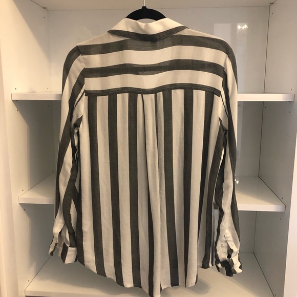 BP Grey and white stripe blouse XS - Picture 3 of 3
